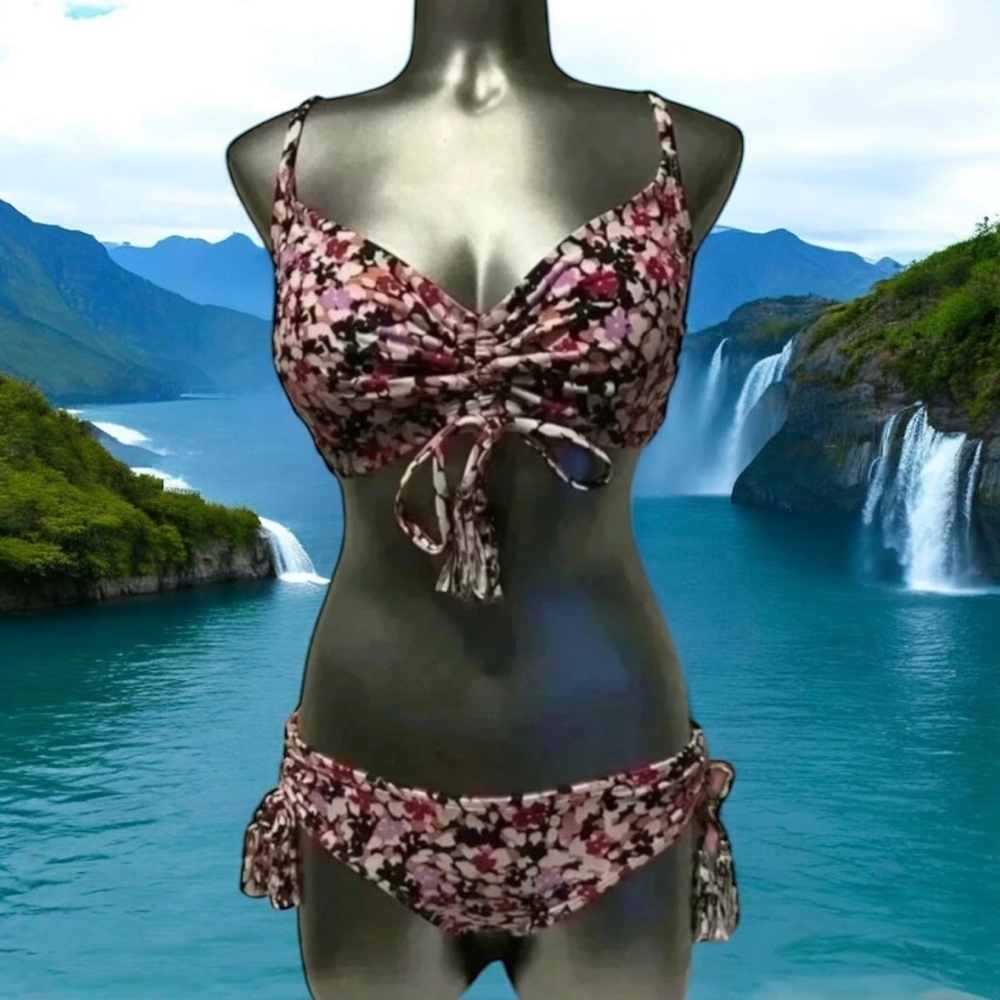 🆕2 piece  swimsuit, removable pads, adjustable straps